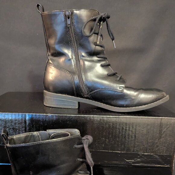 Women's black boots size 8 1/2 by A New Day - Picture 1 of 6